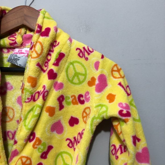 Sweet Sassy Girls Size Small (4/5) Tie Front Fuzzy Robe Yellow/Pink - Picture 2 of 8